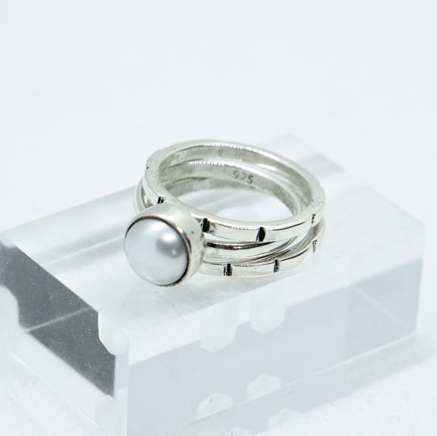 Stackable Pearl Ring Set